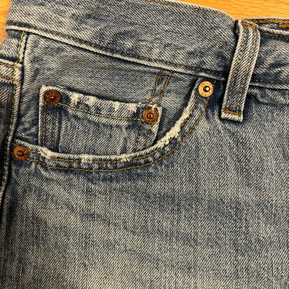 Bundle Levi's 501 Dark and Light Blue Jean Shorts - Picture 12 of 16